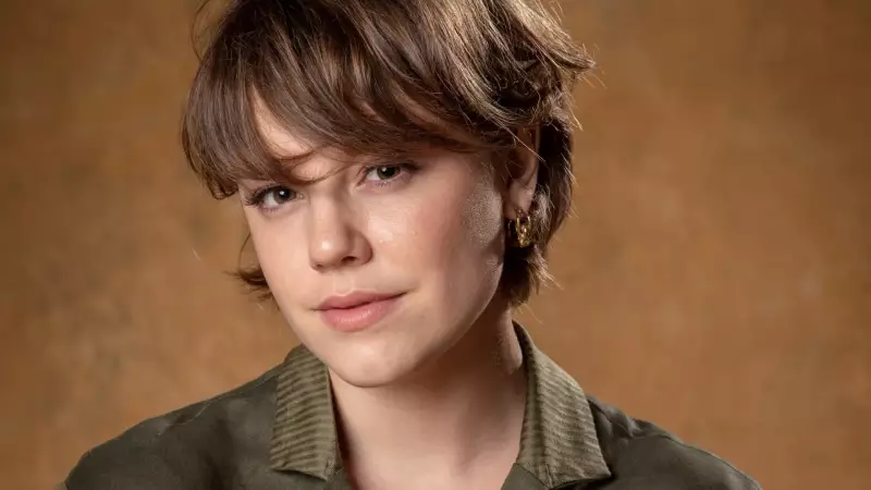 Alice Wegmann Sonha com Maternidade e Se Declara Apaixonada pelo Namorado