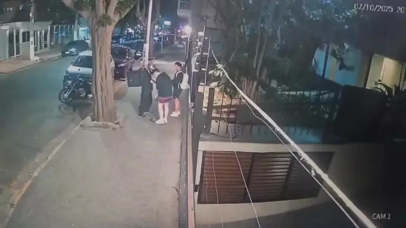 Assalto Brutal em Pinheiros: Criminoso Ataca Vítima com Coronhada e Tiros na Perna