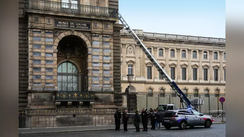 Assalto Ousado no Louvre: Ladrão Tenta Roubar Coroa Histórica em Plena Luz do Dia