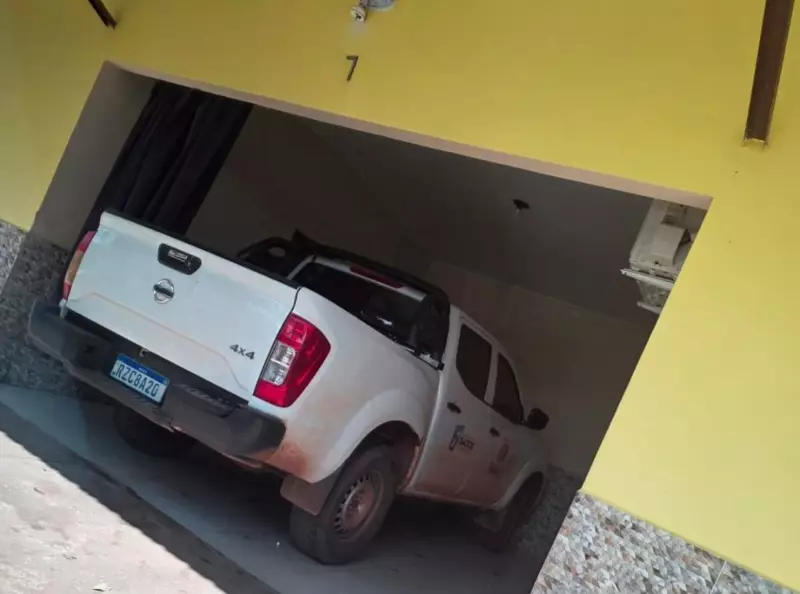 Carro Oficial da Prefeitura de Normandia é Flagrado em Motel de Boa Vista: Caso Gera Polêmica e Investigação