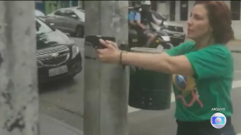 Caso Carla Zambelli tem desfecho judicial: Arma de fogo em briga de trânsito chega ao trânsito em julgado