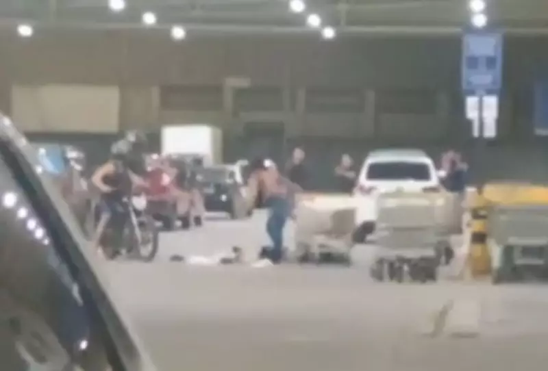 Cenas de Terror em Supermercado: Vídeo Exclusivo Mostra Tiroteio que Deixou Um Morto e Mulher Baleada em PE