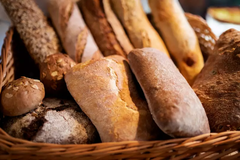 Ciência Revela: Como Criar Seu Próprio Fermento Natural Para Pães Incríveis