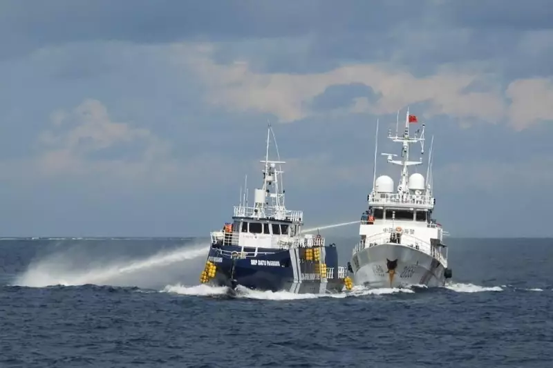 Crise no Mar da China Meridional: Filipinas e China em choque naval com canhões d'água e acusações graves