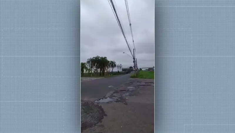 Estrada esburacada em Piracicaba vira pesadelo para motoristas que acessam a Anhanguera