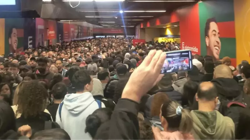 Falha na sinalização paralisa Linha 4-Amarela e causa caos no metrô de São Paulo