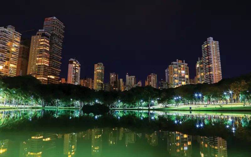 Feriado de Aniversário de Goiânia: Guia Completo do Que Funciona e Fecha na Capital