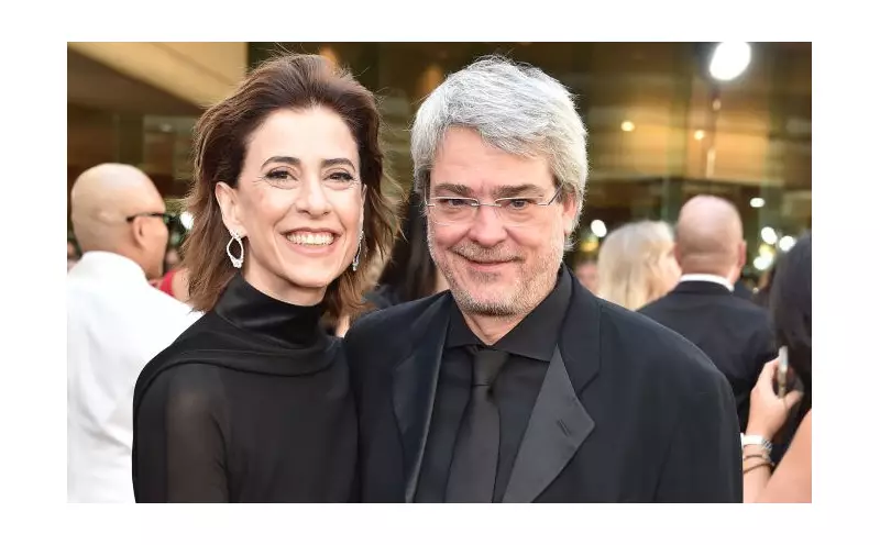Fernanda Torres Revela Segredo da Parceria com o Marido: 'No Palco, É Como Estar em Casa'
