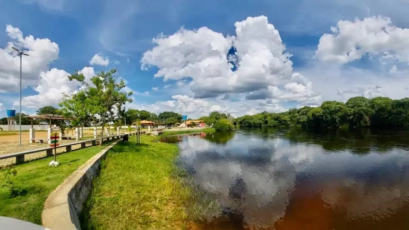 Frente fria chega à Bahia: saiba quais regiões terão chuva forte e queda nas temperaturas
