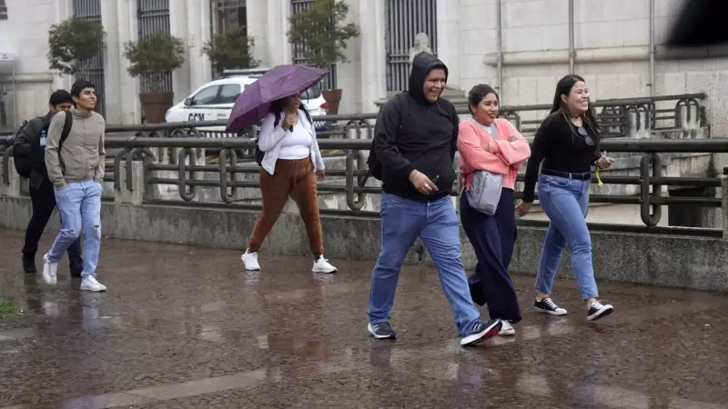 Frio não dá trégua em SP: Sexta-feira promete chuva, mas alívio vem no domingo