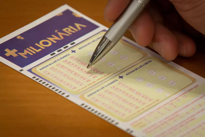 Golpe do Bilhete Premiado: Aposentado Analfabeto Perde R$ 10 Mil em Aracatuba