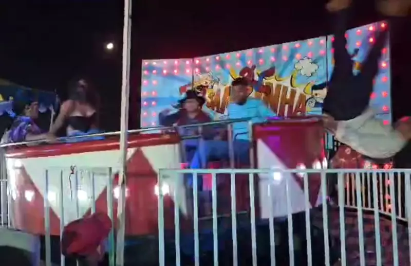 Homem se acidenta gravemente ao cair de brinquedo em movimento durante rodeio em Cruz das Posses