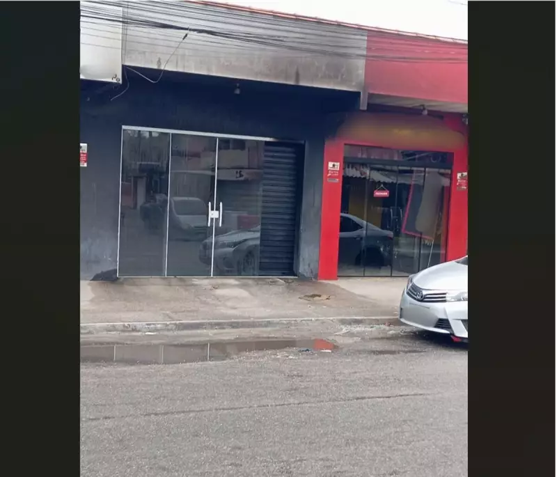 Incêndio de Grandes Proporções Consome Loja de Bolsas e Malas em Cabo Frio: Prejuízos Avaliados em R$ 200 Mil