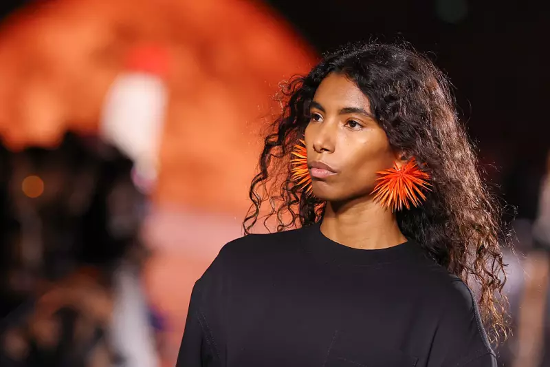 Inspiração Direto das Passarelas: 4 Tendências de Beleza da Semana de Moda de Paris para Adotar Imediatamente