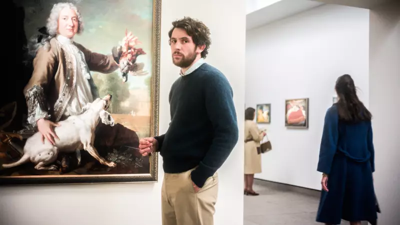 Josh O'Connor Rouba a Cena Como Mestre do Crime em 'The Mastermind' - Veja o Trailer!