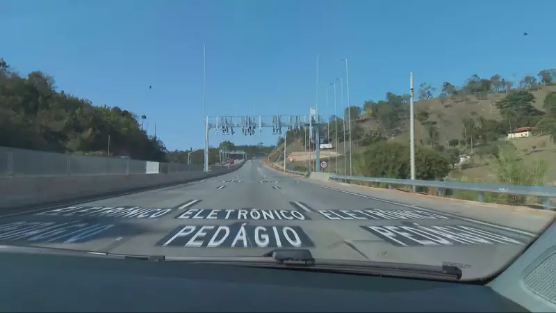 Justiça Federal Paralisa Cobrança de Multas no Pedágio Free Flow da Dutra em Guarulhos