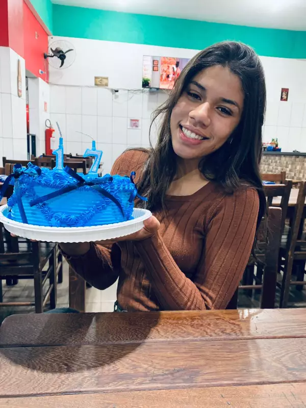 Justiça ordena transferência urgente de adolescente com mielite em estado gravíssimo em SP