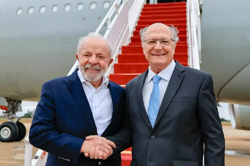 Lula embarca para a Ásia sem definir substituto de Lewandowski no STF: entenda os desdobramentos