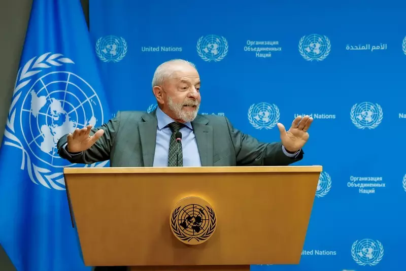 Lula troca reunião climática por audiência com o Papa Francisco: o que isso revela sobre as prioridades do governo?