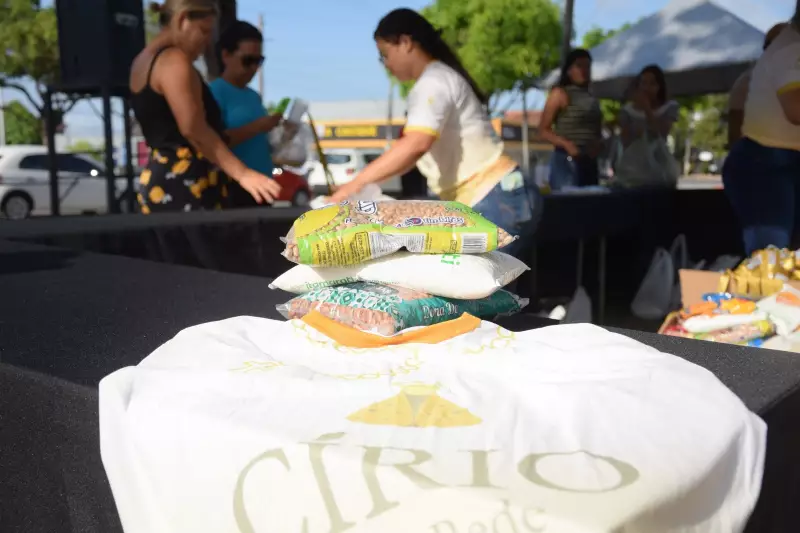 Macapá Transforma Fé em Ação: Rede de Solidariedade Une Círio e Troca de Alimentos