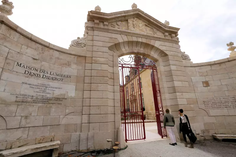 Onda de Crimes na França: Museu é Alvo de Roubo Dias Após Furto no Louvre