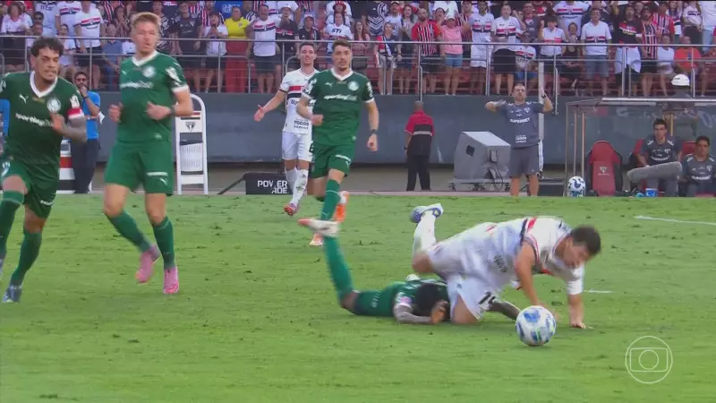 Palmeiras Assume a Líderança no Brasileirão em Noite de Virada Épica