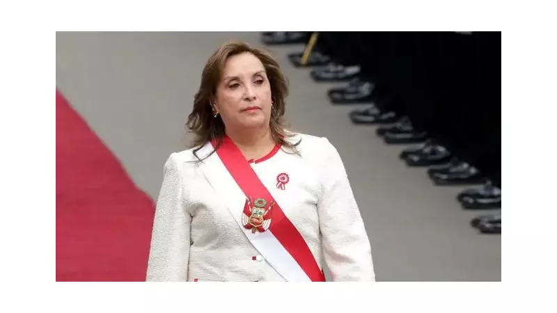 Peru em Colapso: Presidente Dina Boluarte é Afastada do Poder em Meio a Violência Extrema