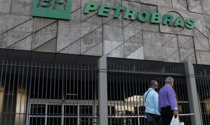 Petrobras Faz História: Refinaria de São Mateus do Sul é Certificada para Produzir Combustível Sustentável de Aviação