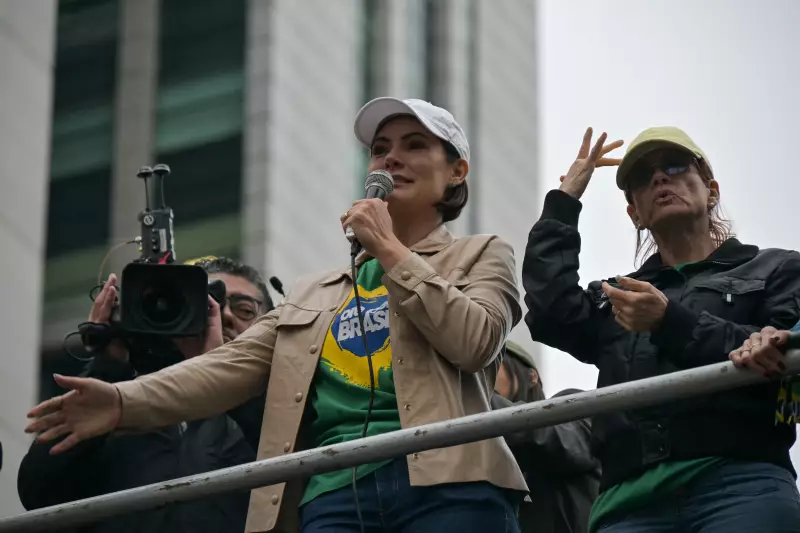 PL denuncia líder do PT por perseguição política contra Michelle Bolsonaro: entenda o caso