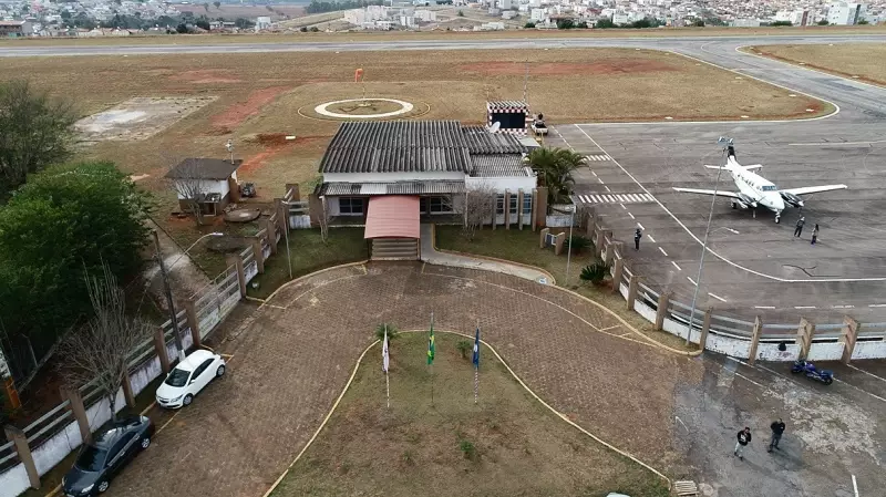 Posto de Combustível Pode Triplicar Movimento no Aeroporto de Pouso Alegre - Veja o Impacto!