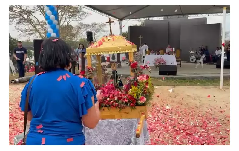 Procissão das Águas: Fé e Devoção Flutuam no Rio Tietê em Homenagem a Nossa Senhora