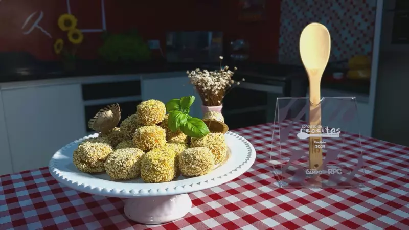 Quadradinho Sertanejo de Abóbora com Carne Seca: Receita Exclusiva do Concurso 2025 que Vai Conquistar Sua Mesa