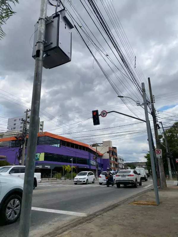 Radar Chegando com Tudo: Valadares e Ipatinga Entram na Era da Fiscalização Eletrônica