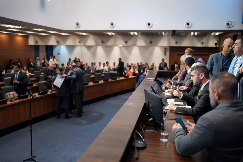 Saída Temporária de Presos Fica Mais Rígida no RJ: Nova Lei Impõe Regras Mais Severas