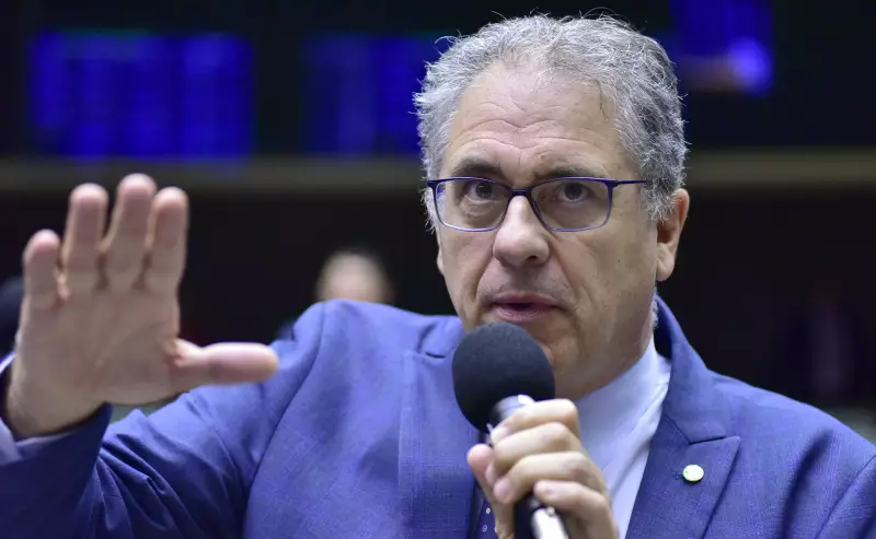 Tarcísio em Apuros: A Rebelião no Congresso que Pode Custar Caro ao Governo