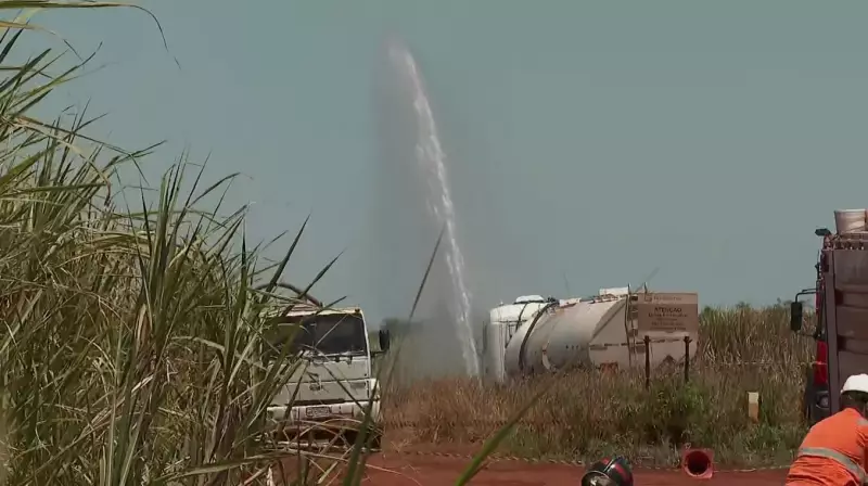 Tentativa de furto em oleoduto da Petrobras causa vazamento de gasolina e apreensão no interior de SP