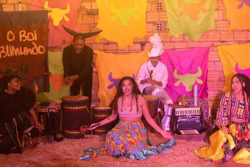 Travessia: Exposição Revela Memórias Esquecidas do Teatro em Boa Vista
