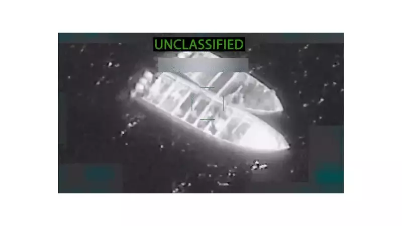 Trump Ataca Embarcações na Colômbia: 17 Mortos em Nova Ofensiva Militar