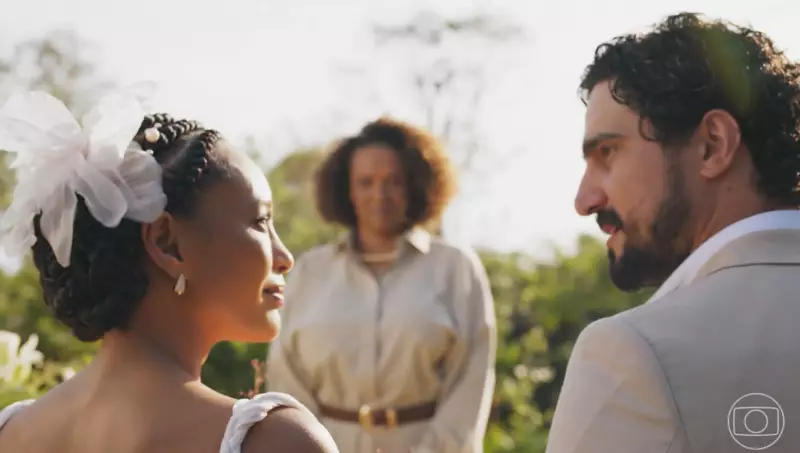 Vale Tudo na TV: Novelista Ignora Igreja com Casamentos Não-Tradicionais e Celebrações Inusitadas