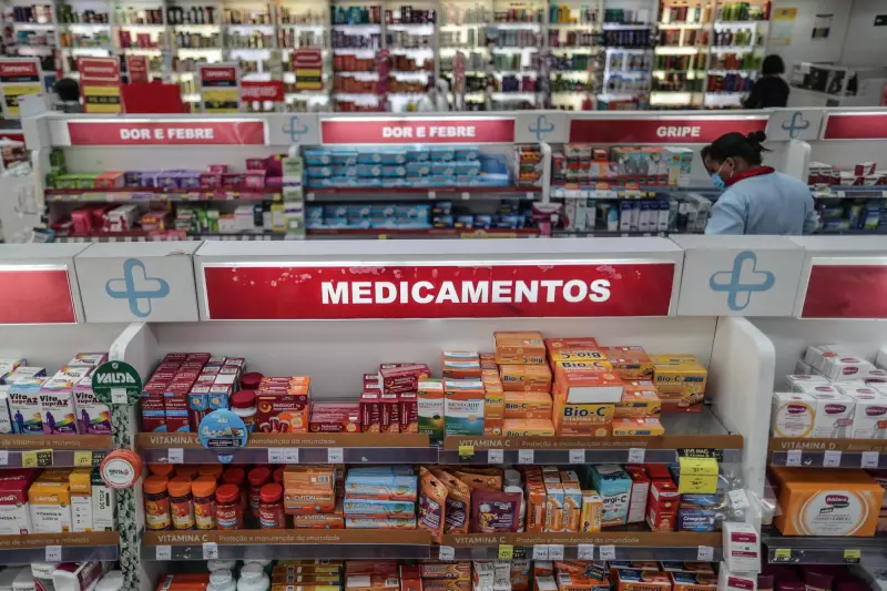 Varejo Brasileiro Projeta Retração em Outubro: Farmácias e Vestuário Não Salvam o Setor