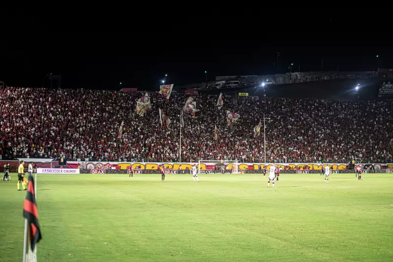 Vitória x Bahia: O Duelo Alvinegro no Brasileirão! Onde Ver, Horário e Prováveis Escalações