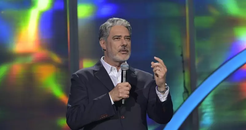 William Bonner como você nunca viu: foto rara da Globo revela mudança capilar que surpreendeu a todos