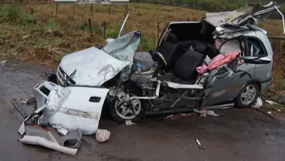 Acidente entre ônibus e carro deixa casal e neto feridos em Montes Claros: veja detalhes