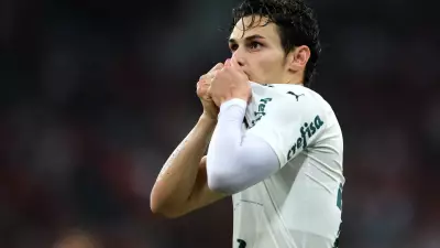 Palmeiras na Busca pelo Tetra: Surpresas e Conflitos no Elenco Alviverde