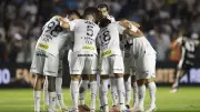 Alerta Máximo no Santos: Risco de Rebaixamento Dispara e Trio de Times Abre Vantagem Crítica