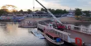 Balsa Vira no Rio Tocantins e Ônibus de Turismo Cai na Água: Vígrafo Registra Resgate Dramático