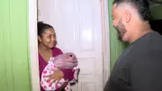 Bebê nasce em carro de aplicativo: motorista vira herói improvável em corrida contra o tempo no Paraná