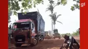 Caminhão com Carvão Desaparece nas Águas do Rio após Ponte Ceder no Maranhão | Operação de Resgate em Andamento