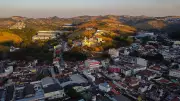 Casal é preso em Santa Isabel suspeito de roubos na região: veja detalhes da operação policial