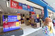 Casas Bahia e Mercado Livre fecham parceria histórica e ações disparam mais de 20%